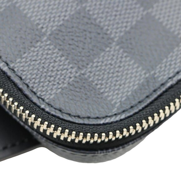 Louis Vuitton  Avenue Sling Damier Graphite Backpack Bag Grey main image 5